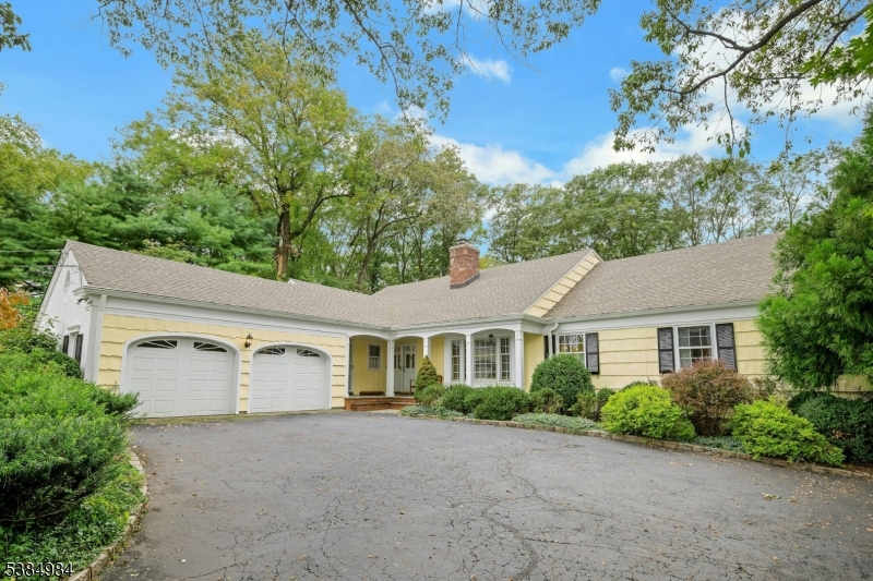 97 Skyline Dr