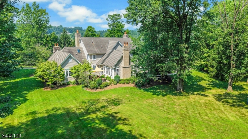 98 Sand Spring Rd