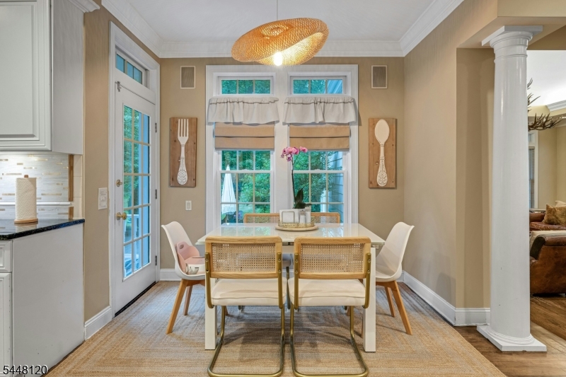 98 Sand Spring Rd