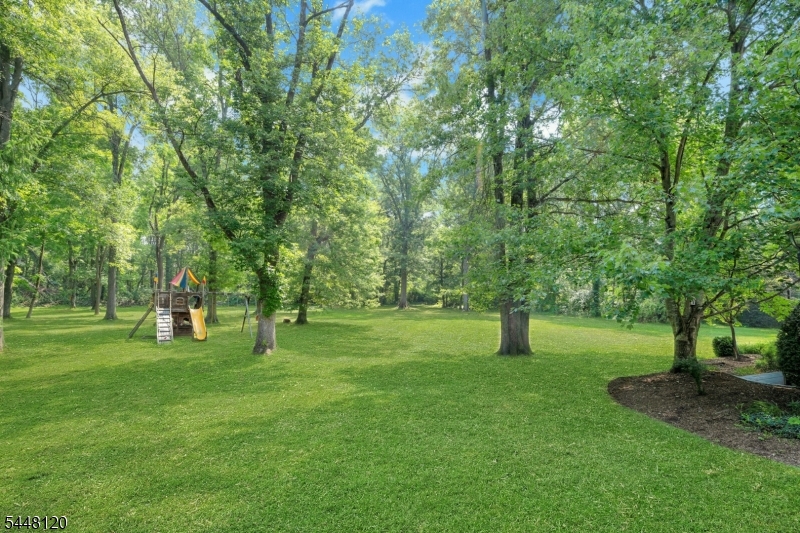 98 Sand Spring Rd