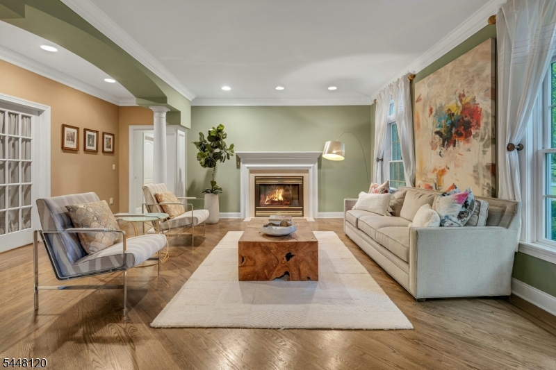 98 Sand Spring Rd