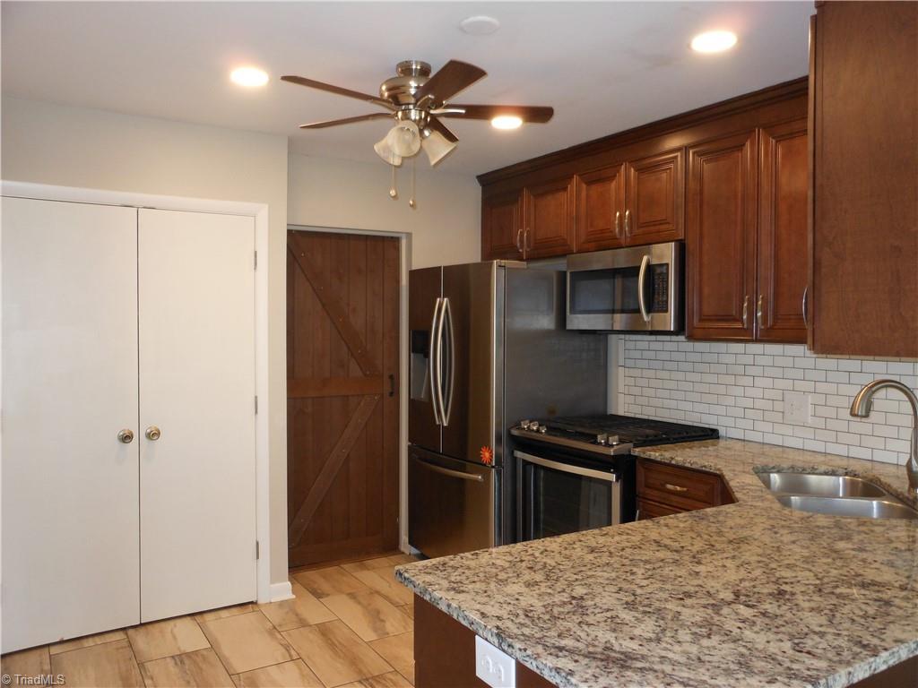 103 Lamplighter Circle