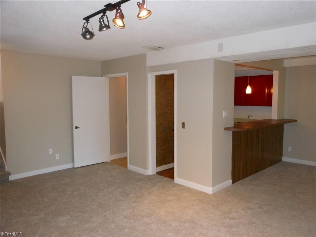 103 Lamplighter Circle