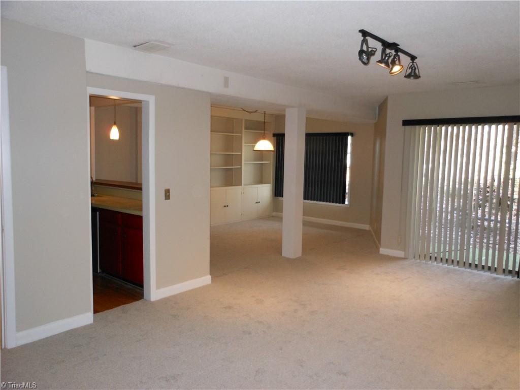 103 Lamplighter Circle