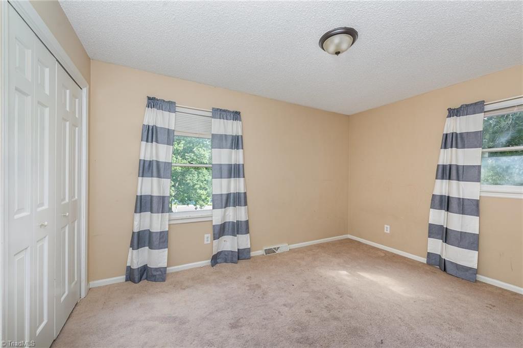 2404 Shelia Drive