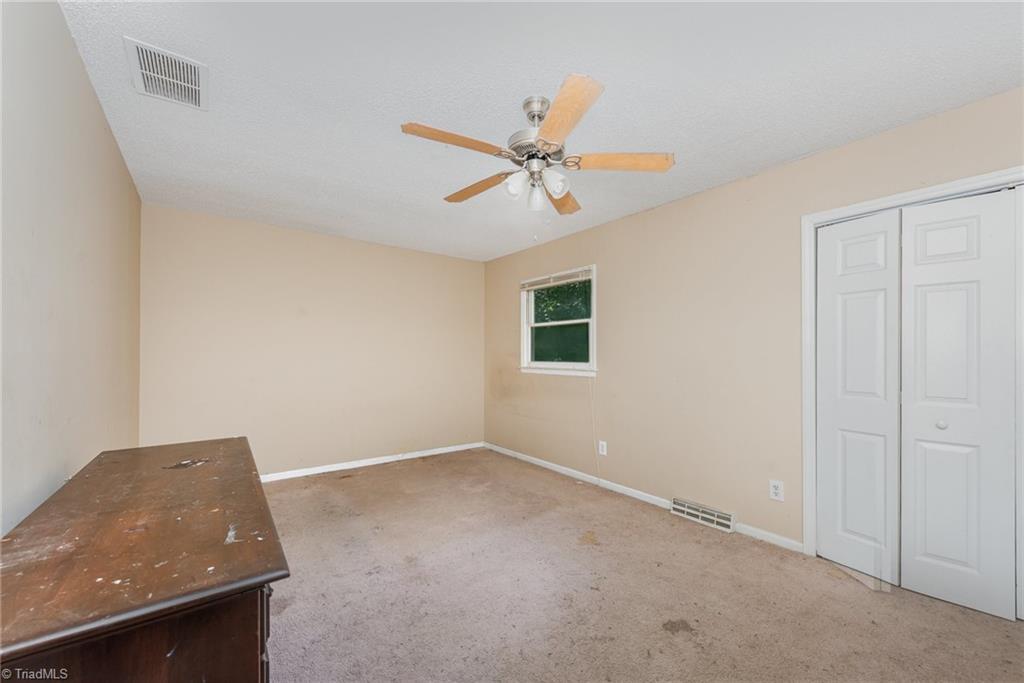2404 Shelia Drive