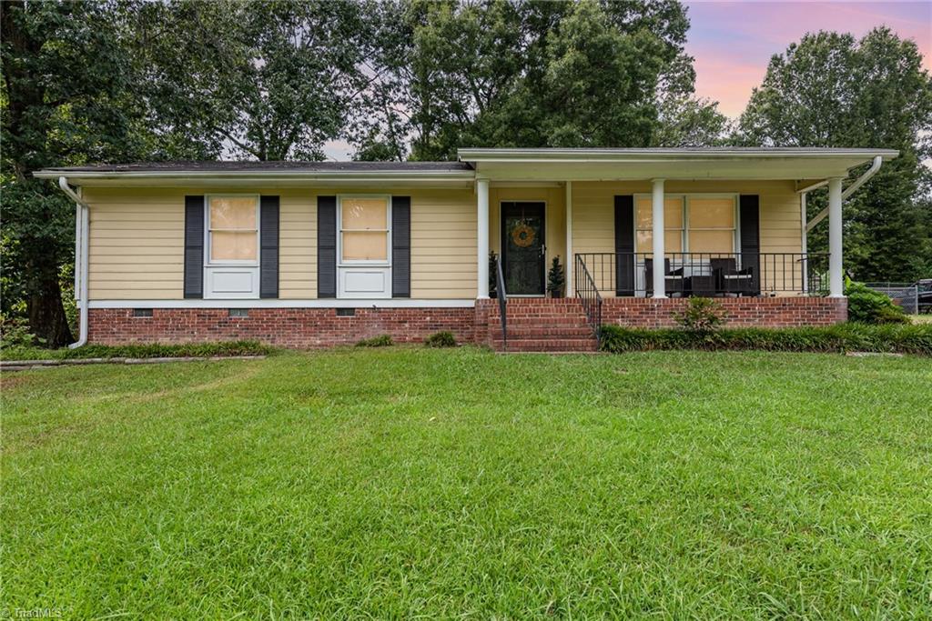 2404 Shelia Drive