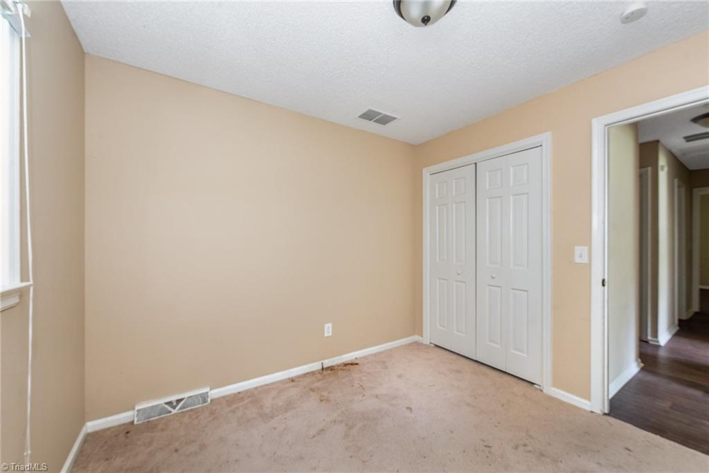 2404 Shelia Drive