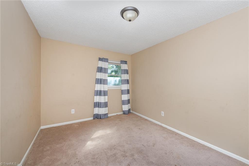 2404 Shelia Drive