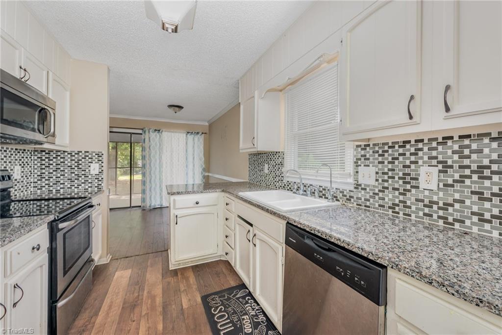 2404 Shelia Drive