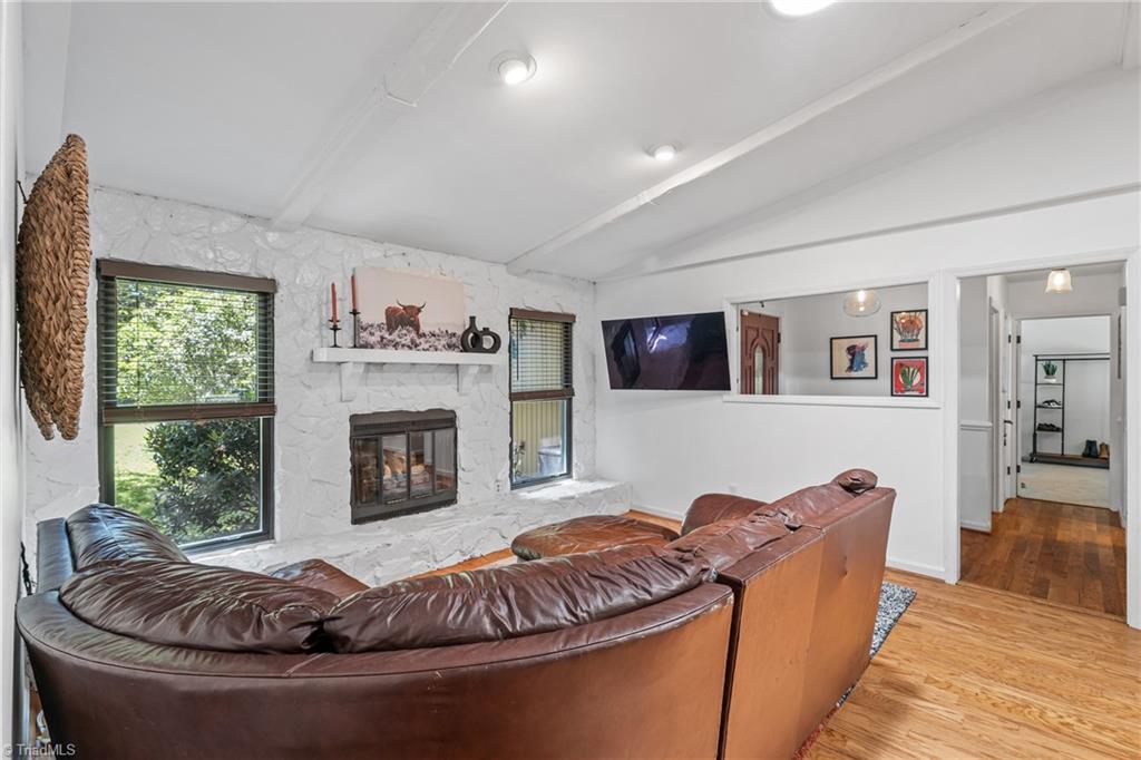 305 Kirk Road