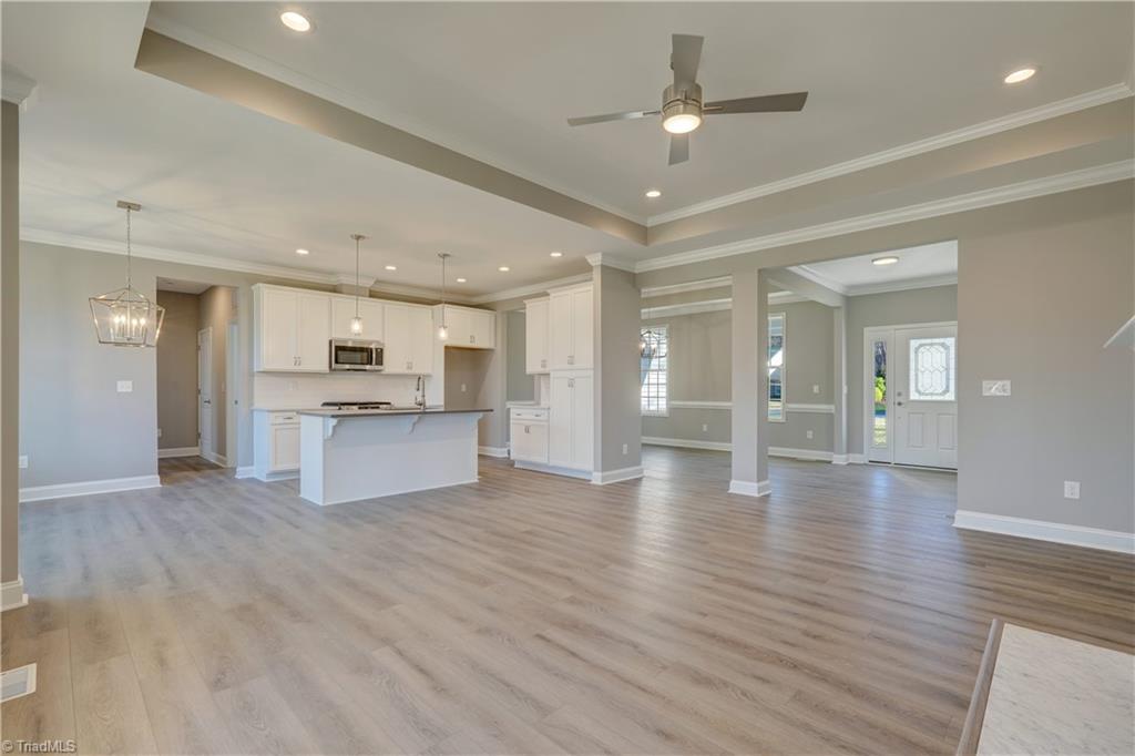 1401 Ashland Drive