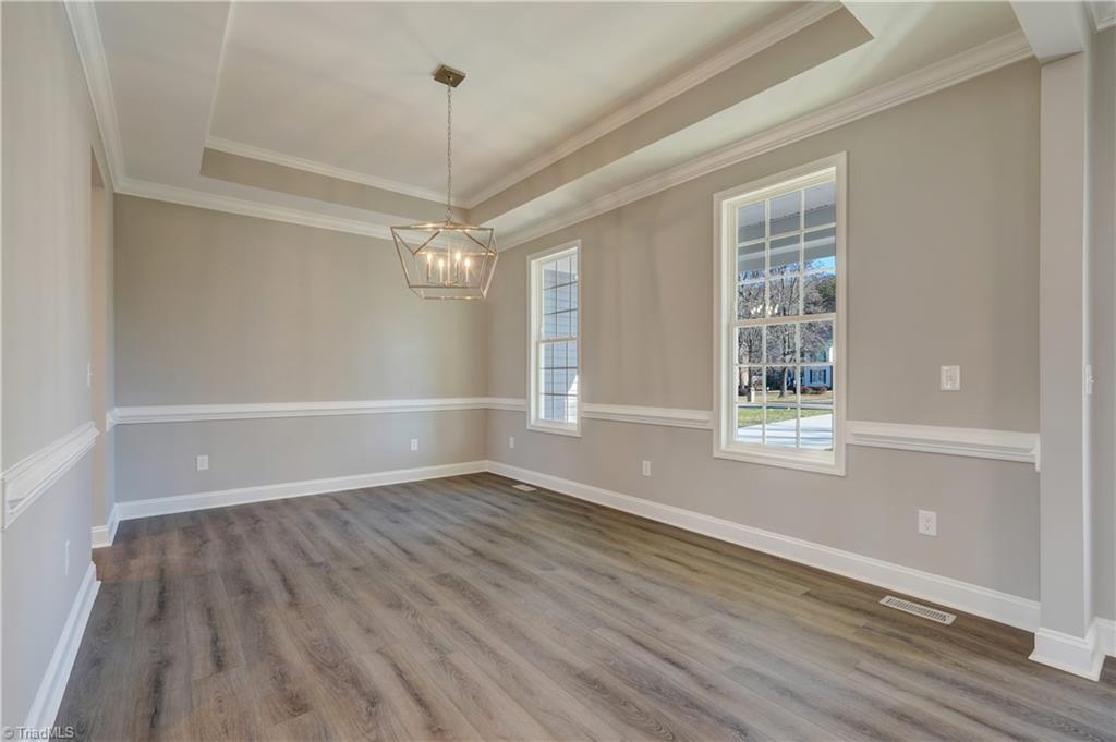 1401 Ashland Drive