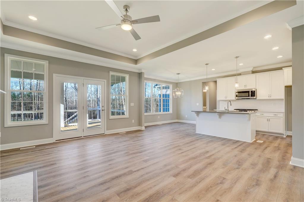 1401 Ashland Drive
