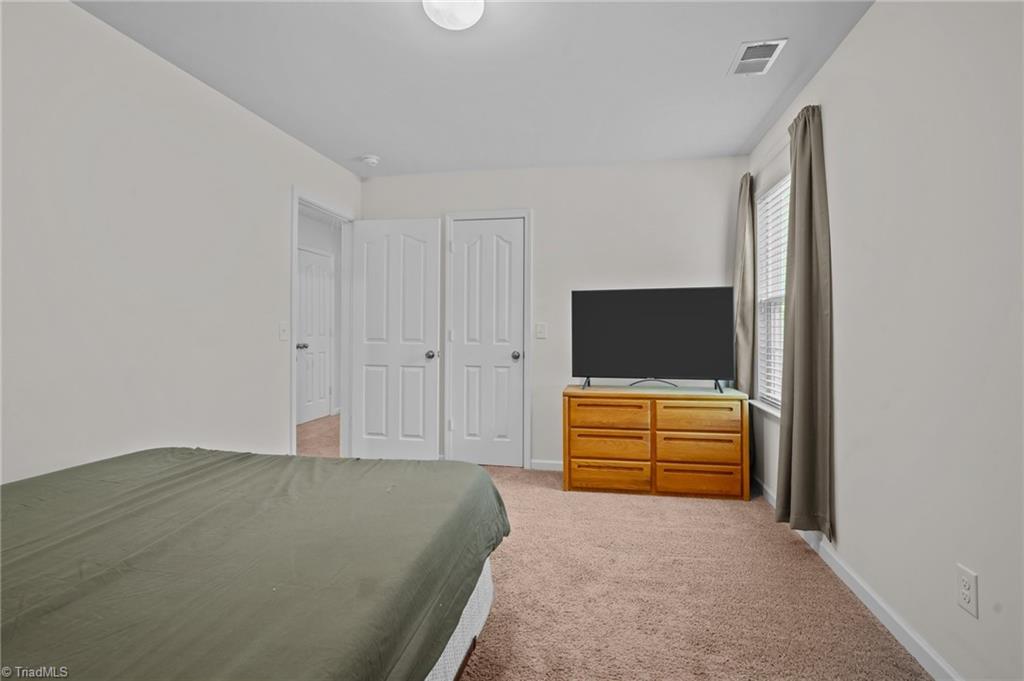 162 Mount Olivet Drive, Winston-Salem