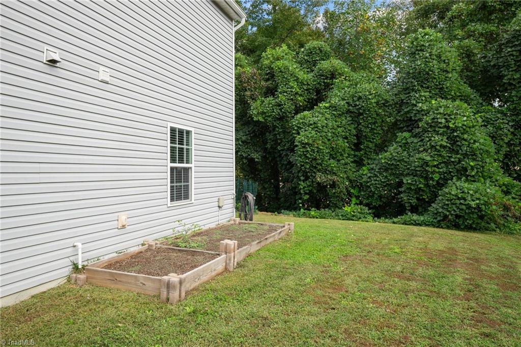 162 Mount Olivet Drive, Winston-Salem