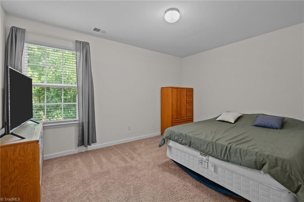 162 Mount Olivet Drive, Winston-Salem