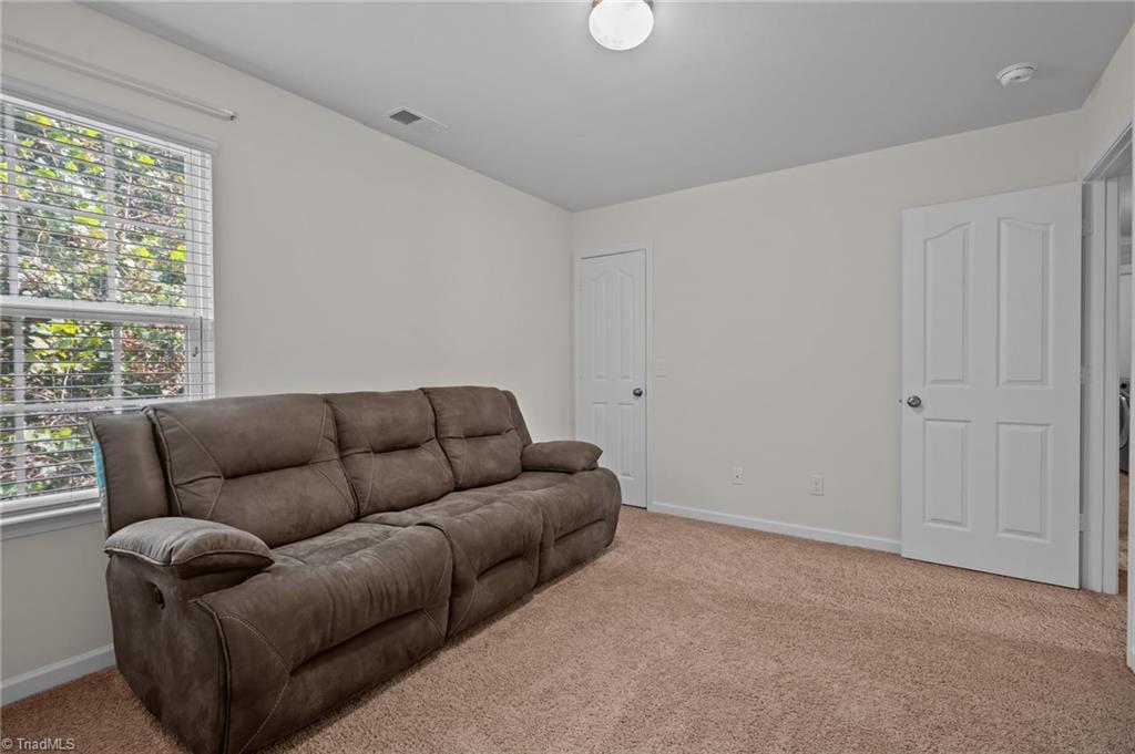 162 Mount Olivet Drive, Winston-Salem