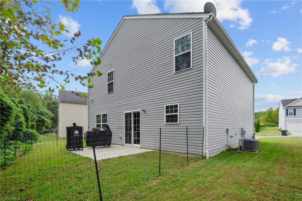 162 Mount Olivet Drive, Winston-Salem