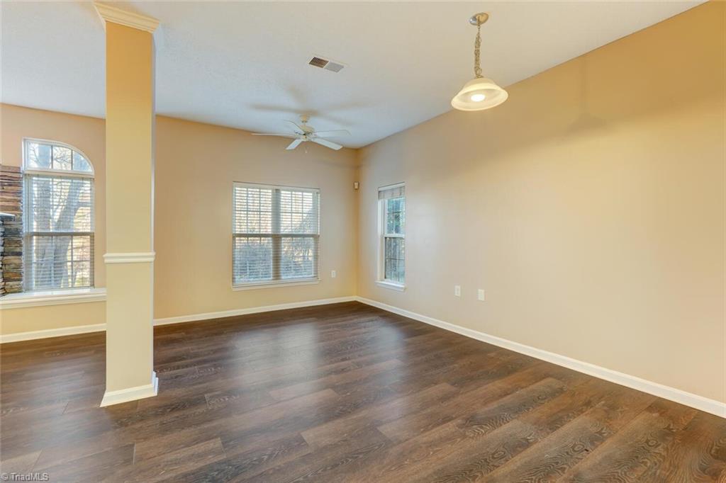 3004 Greystone Point # D