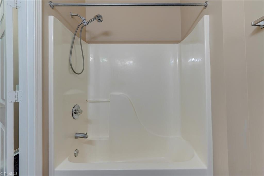 3004 Greystone Point # D