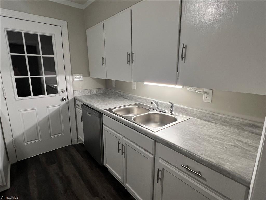 4108 Peterson Avenue