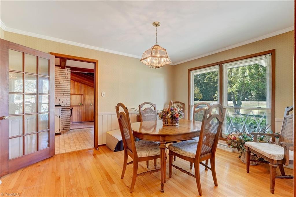 4009 Groometown Road