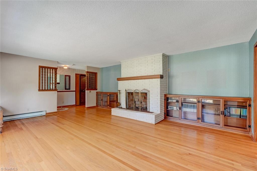 4009 Groometown Road