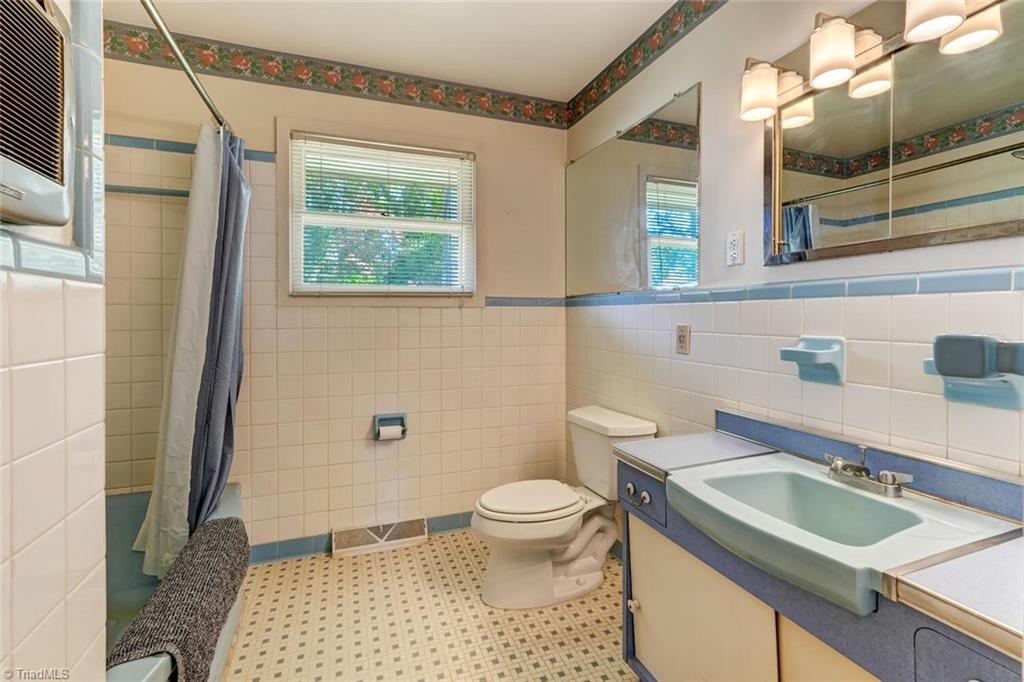 4009 Groometown Road