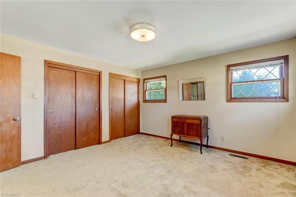 4009 Groometown Road