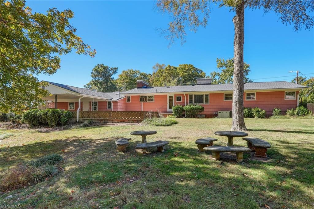 4009 Groometown Road