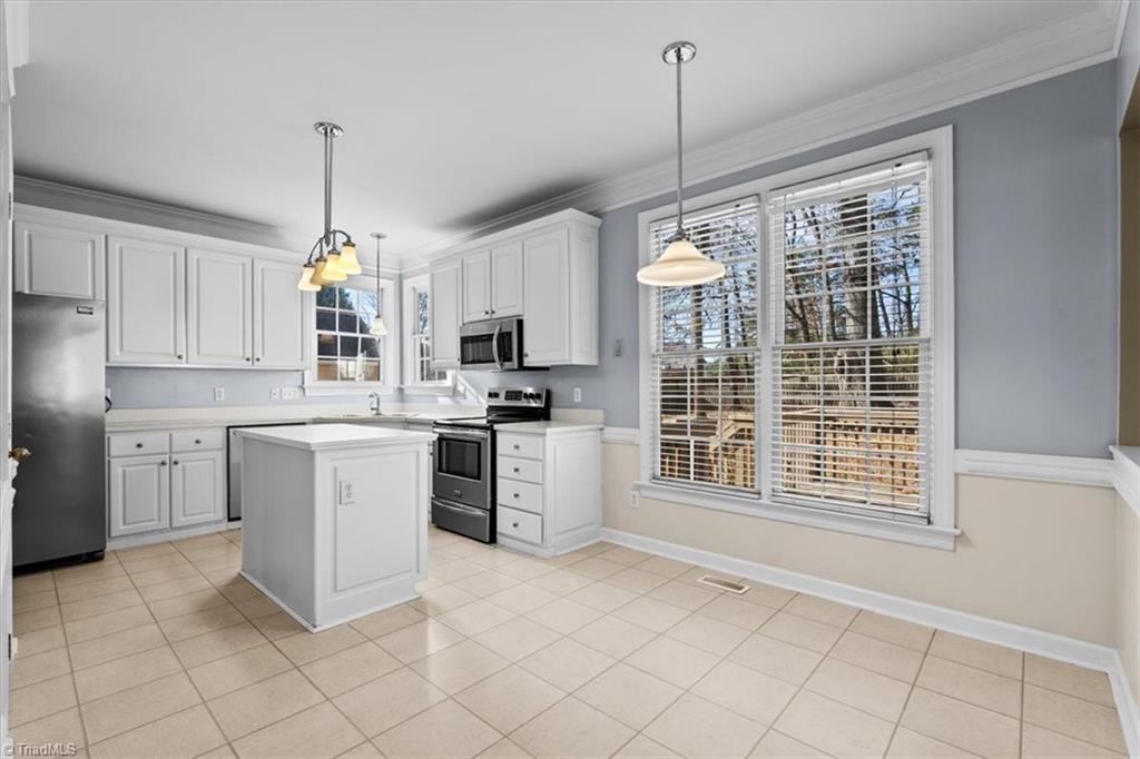 1516 Covered Wagon Road, McLeansville