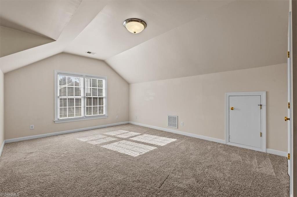 1516 Covered Wagon Road, McLeansville