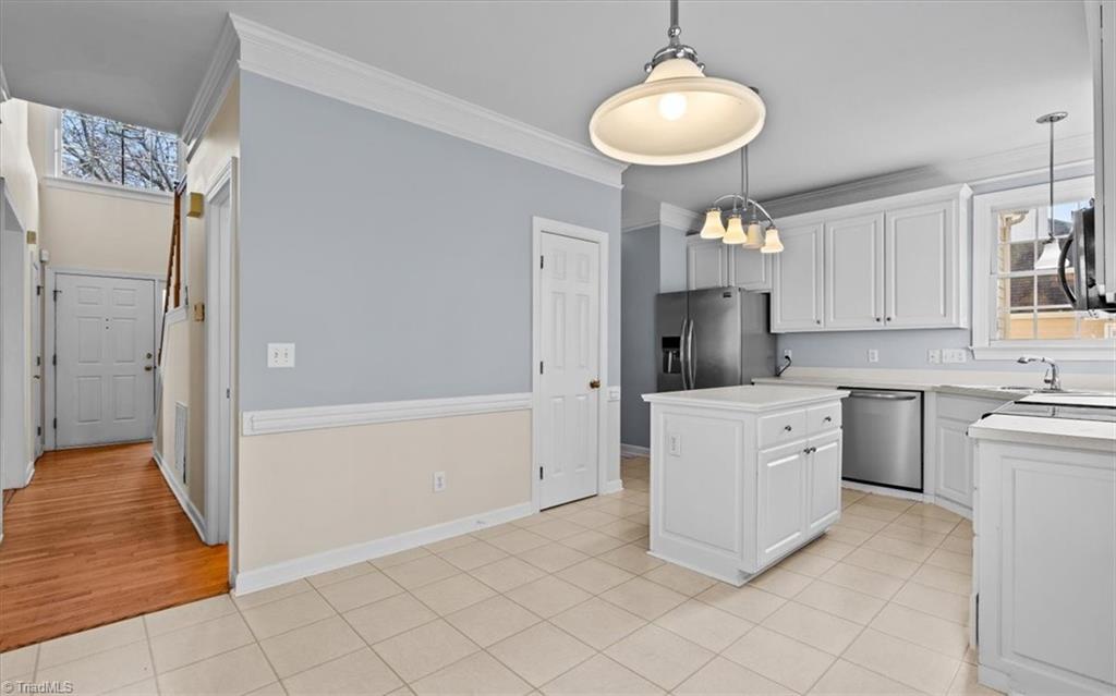 1516 Covered Wagon Road, McLeansville