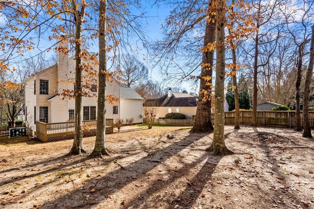 1516 Covered Wagon Road, McLeansville