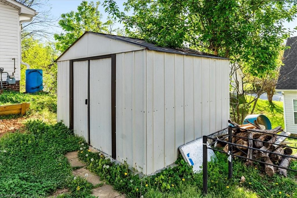 1609 Sunrise Valley Drive