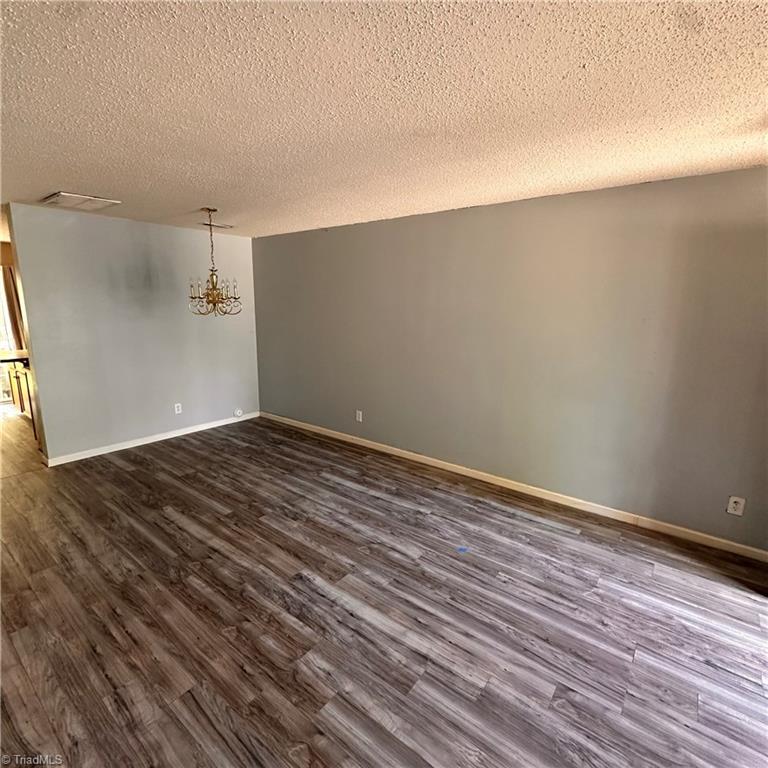 283 Malamute Lane