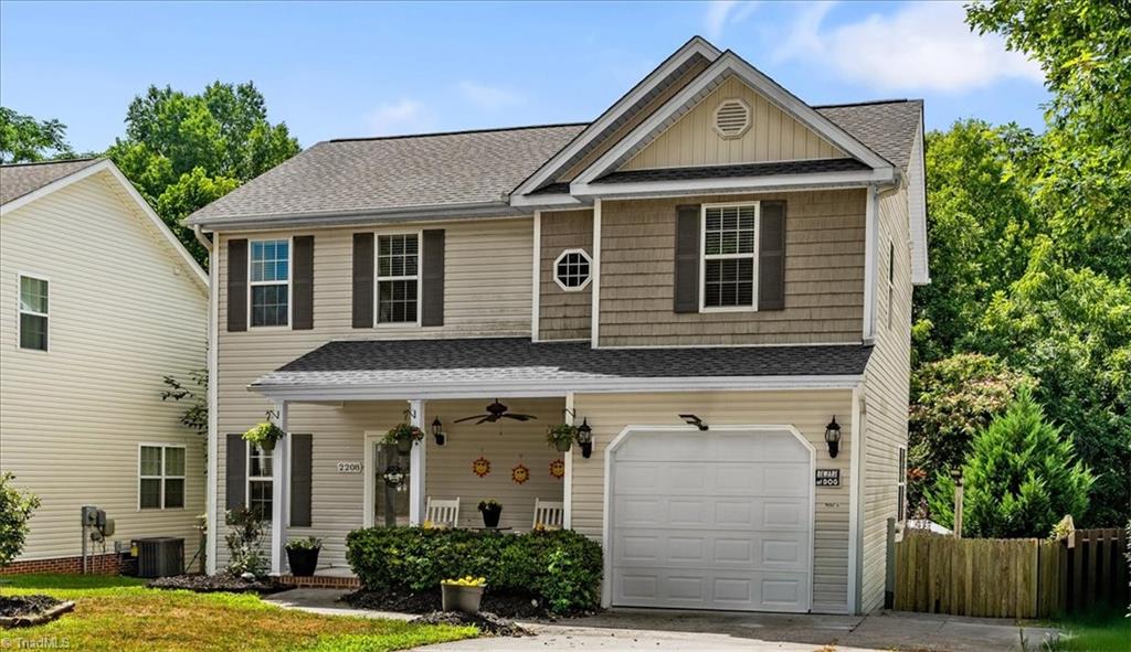 2208 Matthew Oaks Court