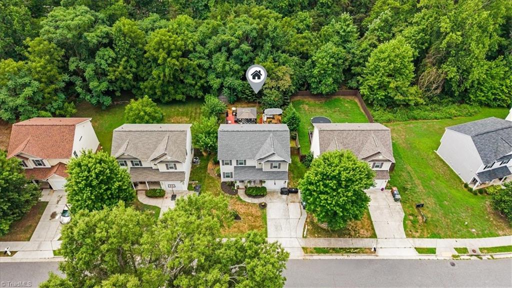 2208 Matthew Oaks Court
