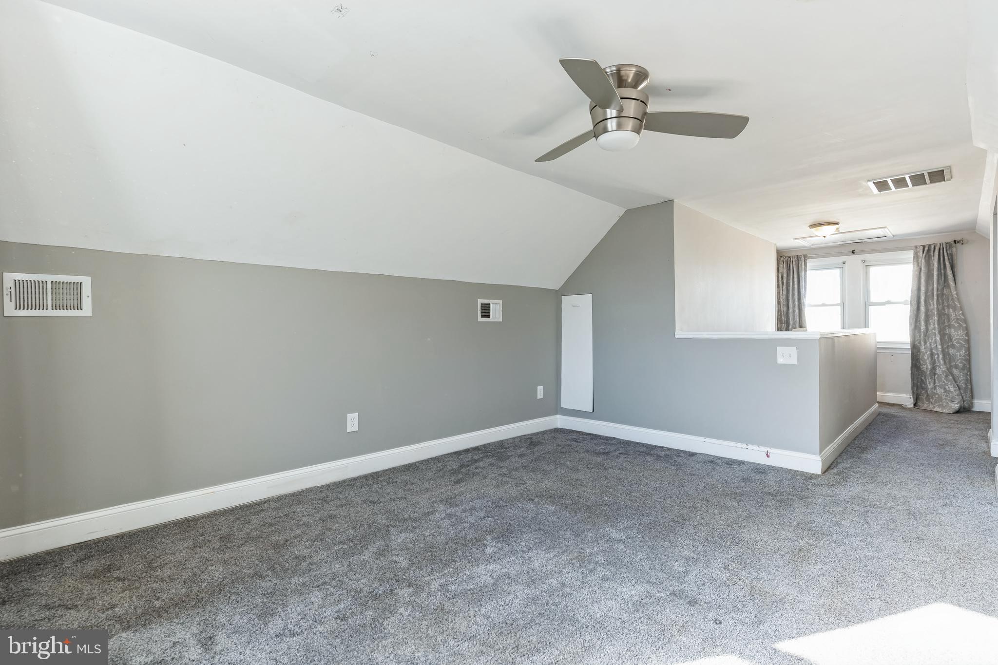 5524 Patrick Henry Dr