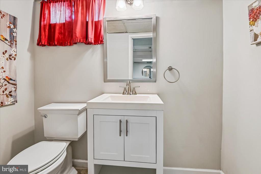 582 NOLVIEW COURT
