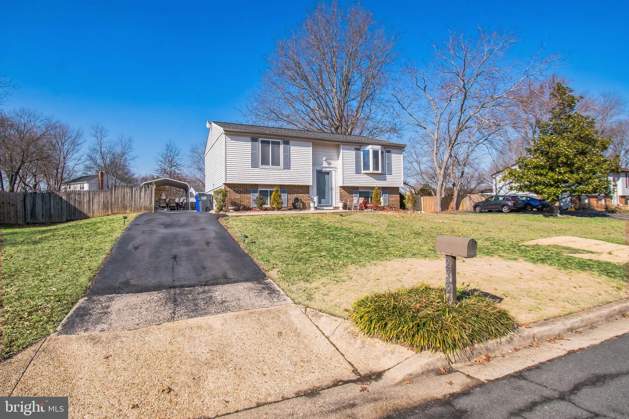 2367 Ironwood Dr