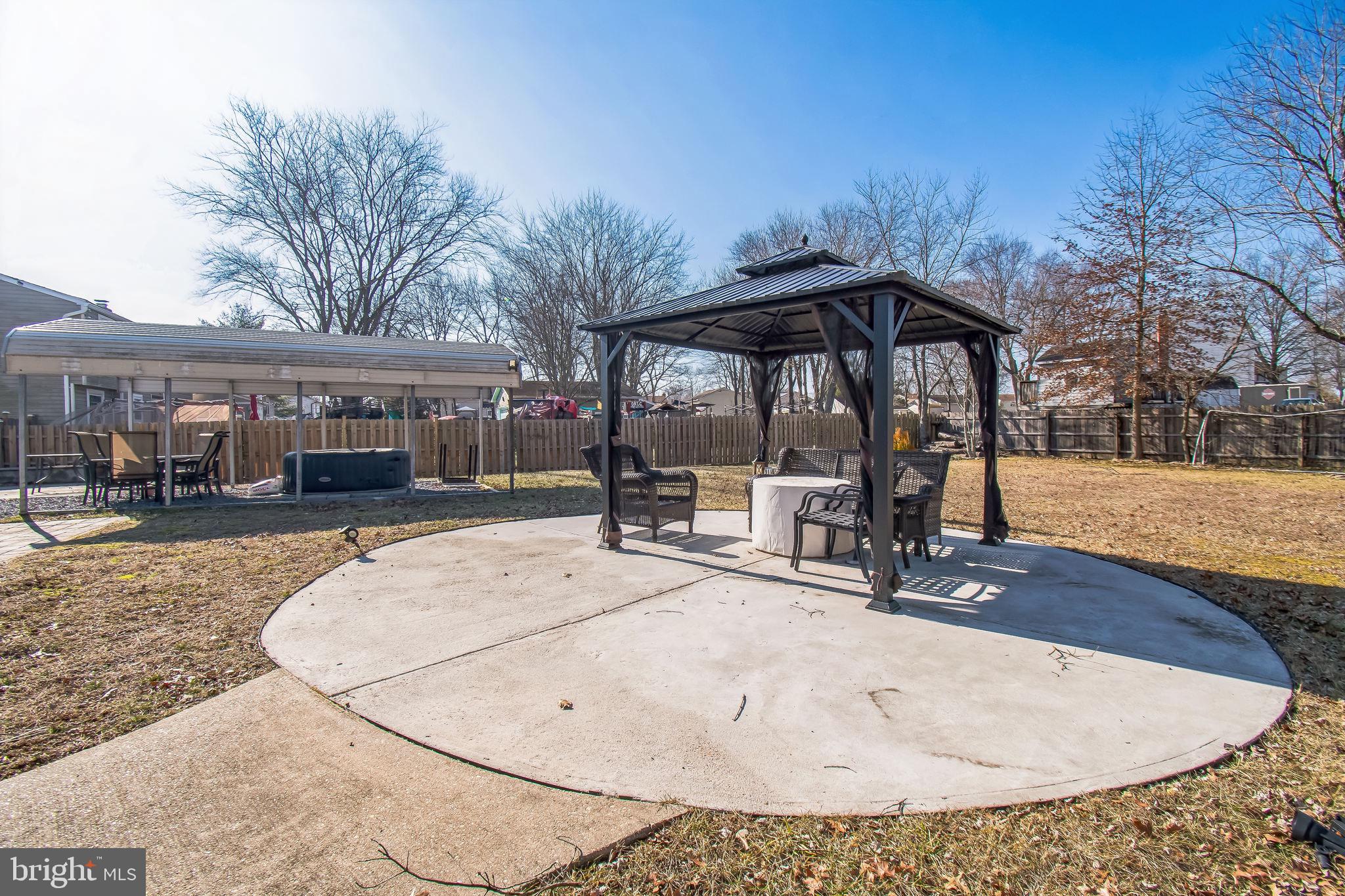 2367 Ironwood Dr