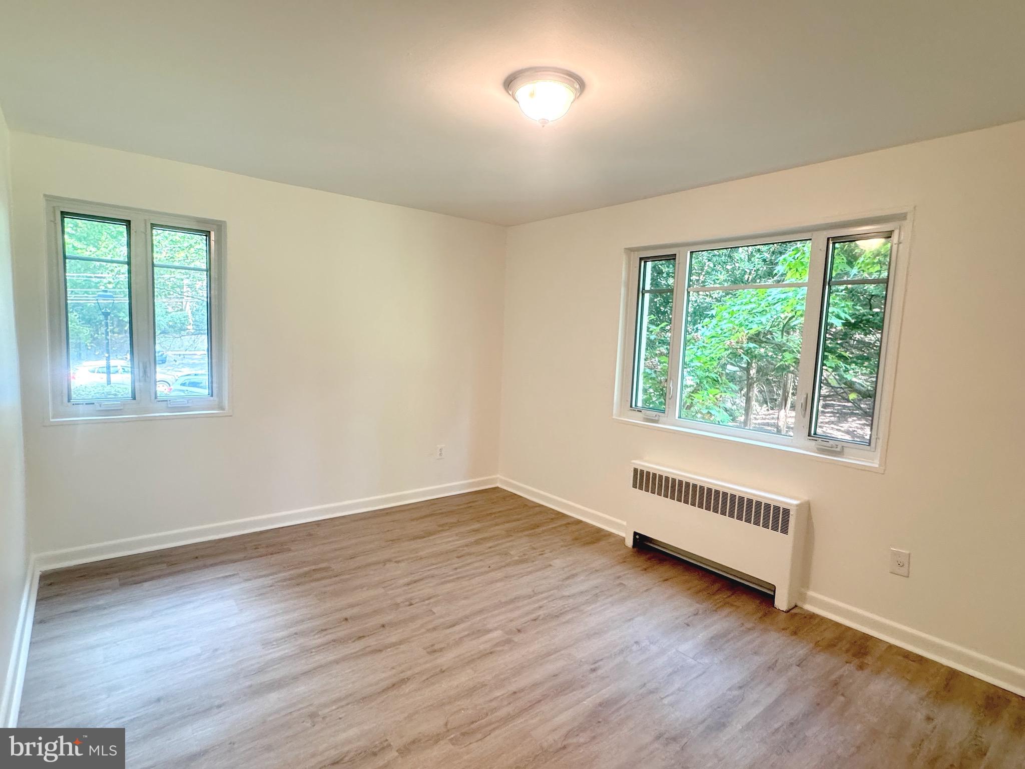 10403 MONTROSE AVENUE 10403