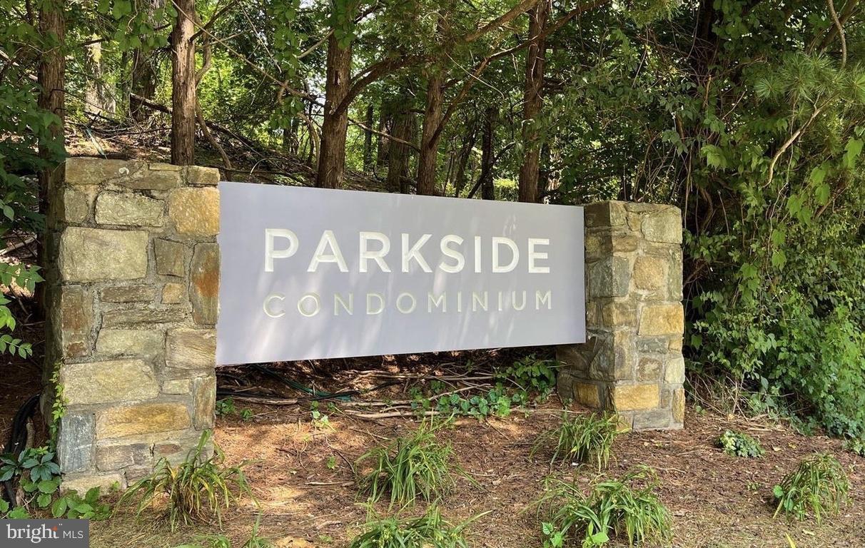 10403 MONTROSE AVENUE 10403