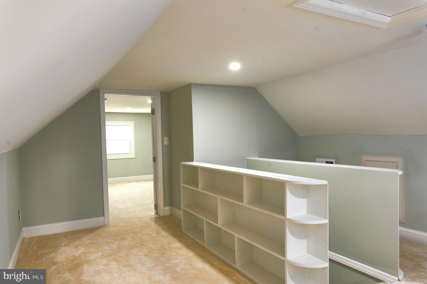 509 Cedarleaf Ave