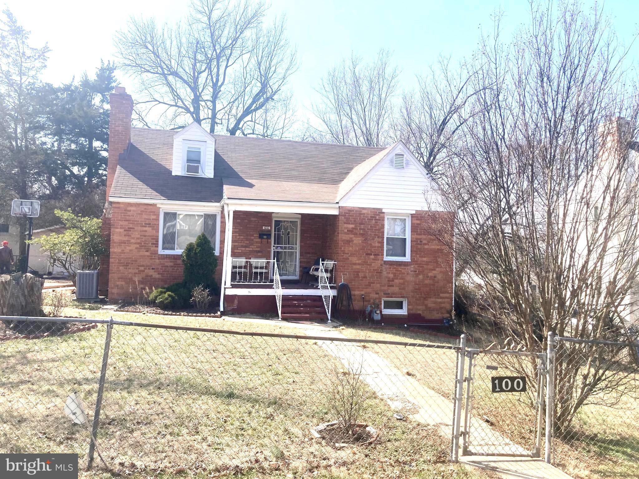 100 Iroquois Way