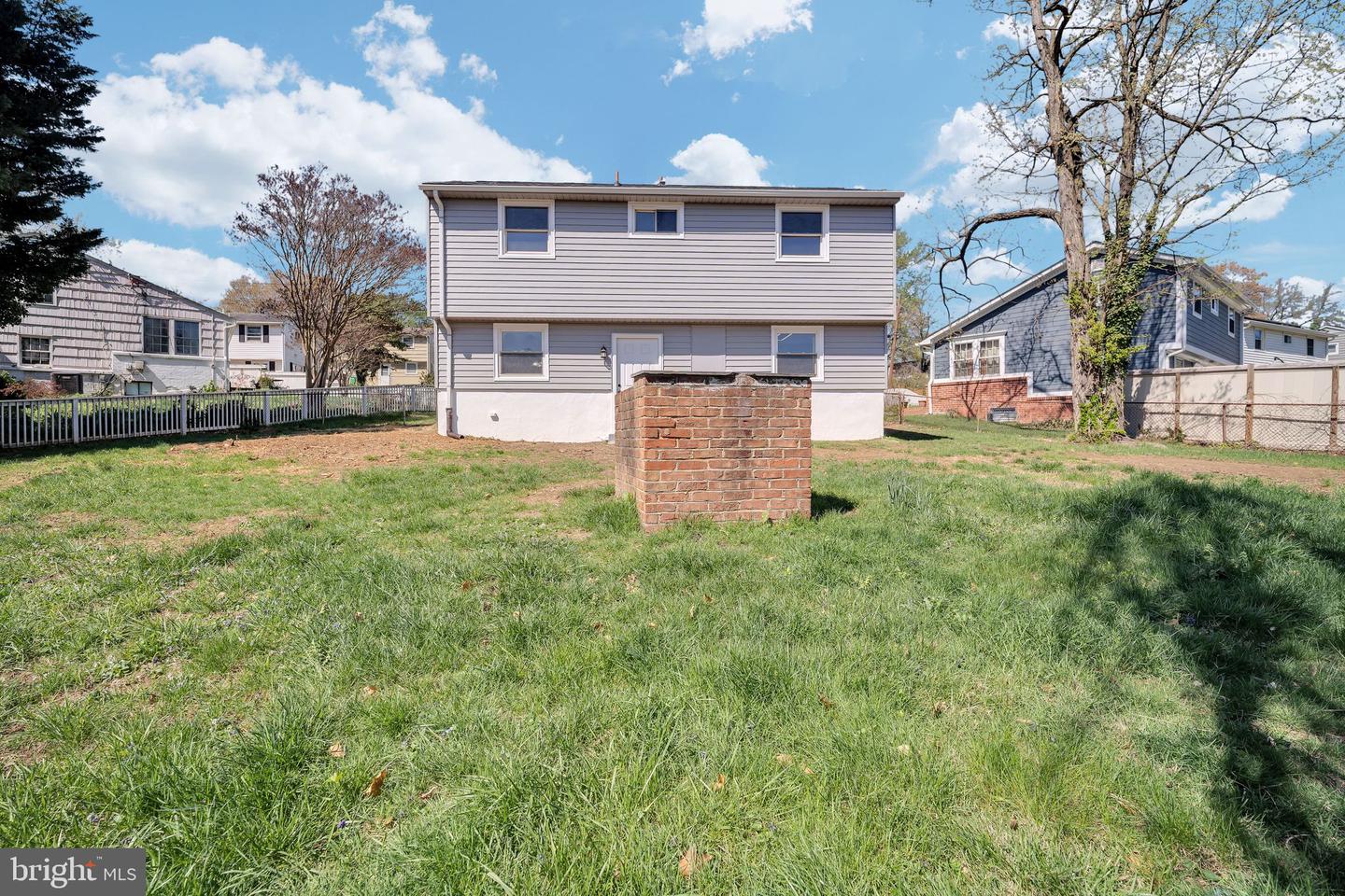 512 Winslow Rd