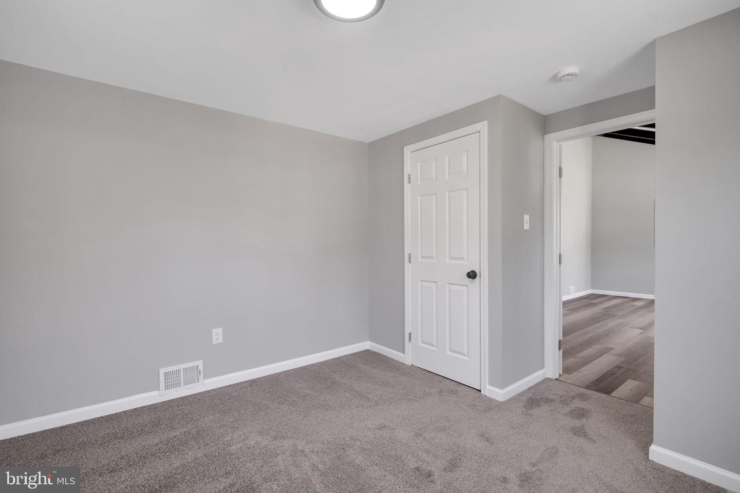 512 Winslow Rd