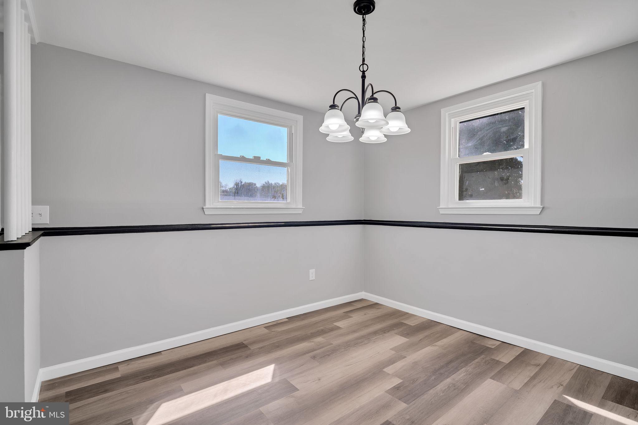 512 Winslow Rd
